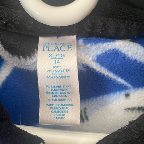 One piece footless Pajamas boys Swimming Sharks - Picture 2 of 3